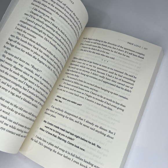 Ugly Love by Colleen Hoover. Like new. - Picture 3 of 3
